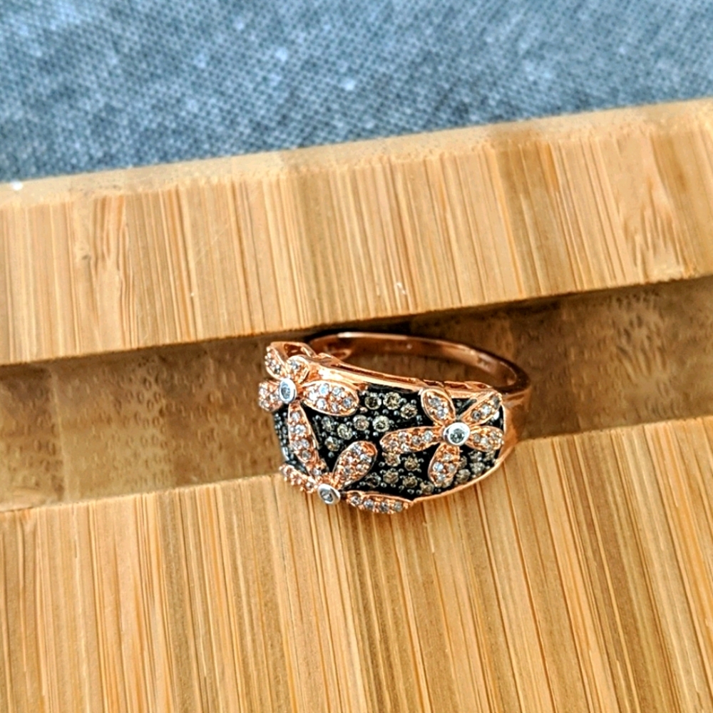 14K solid rose gold and diamond ring💍